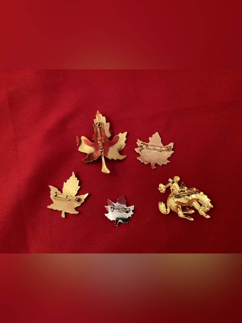 Canadian Maple Leaf Brooches Set - Picture 2 of 5